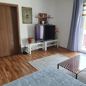 https://schone-wohnung-direkt-am-fluss-und-kostenlose-park.com-bavaria.com